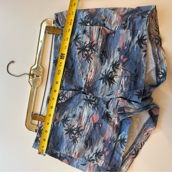 J. Crew women's tropical print stretch cotton shorts w hand pockets Size 10 - Picture 4 of 7